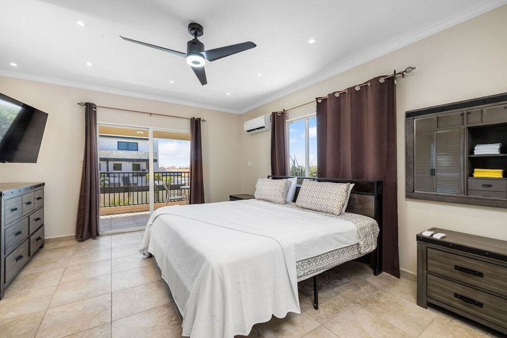 Luxury Noord 3 2 Villa - W Private Saltwater Pool - Room - 4
