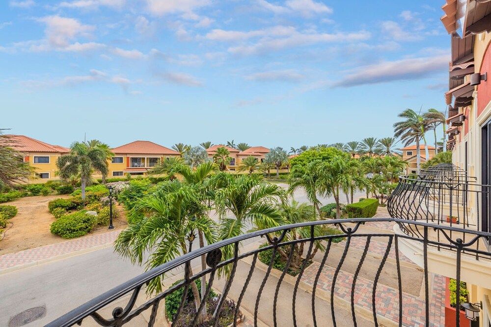 Beautiful Gated Community Retreat Near the Beach - Room