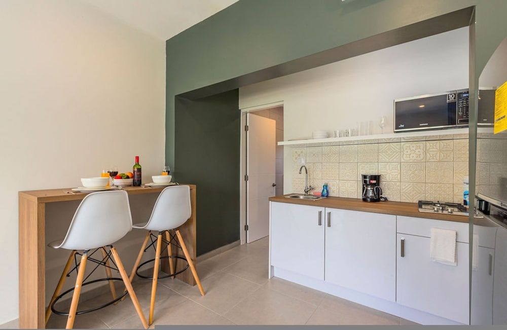 NEW - Amazingstudio Close 2 Palm Eagle Beach - Room - 4