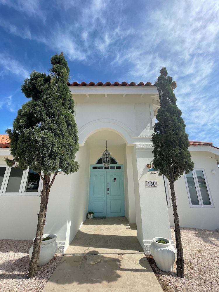 New Mediterranean Villa 5bed 5bath Across-marriott - Room - 2