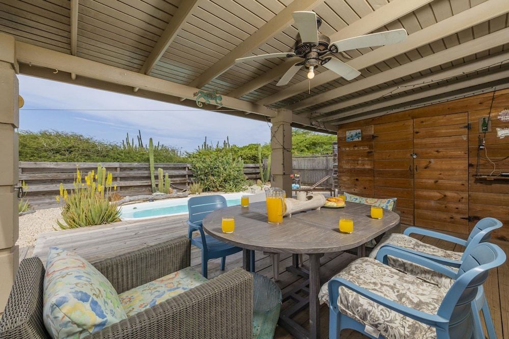 Quiet Cozy Central 2br1ba w Private Pool BBQ - Room - 1