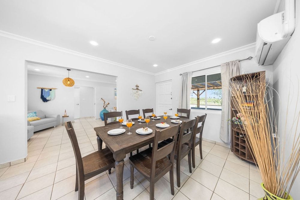 Renovated Privatepool Outdoordining Location - Room - 4