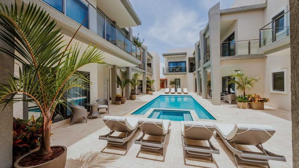 Waykiri Modern Condo 3 Bed 2 Bath Walk to Marriott - Room - 4