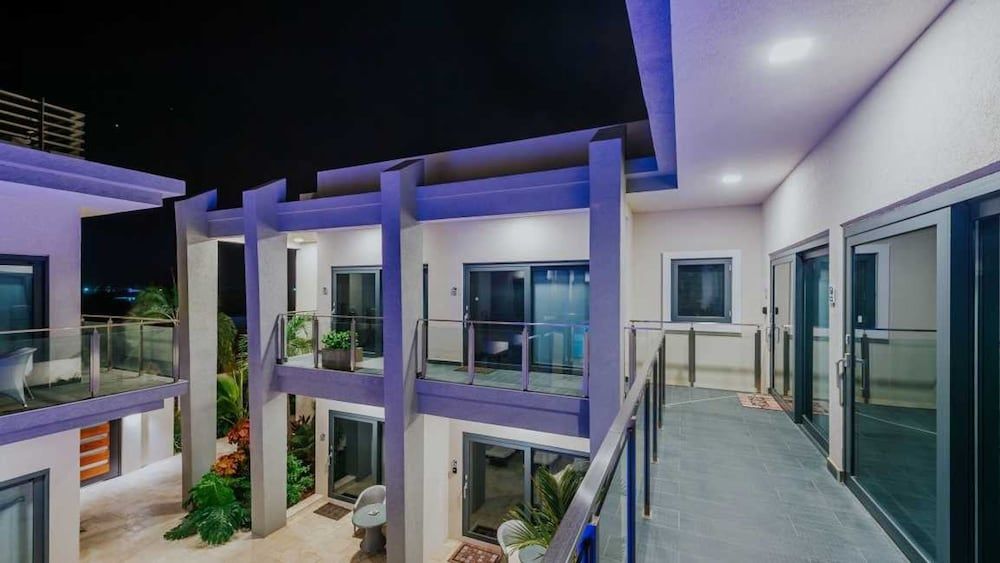 Waykiri Modern Condo 3 Bed 2 Bath Walk to Marriott - Room - 2