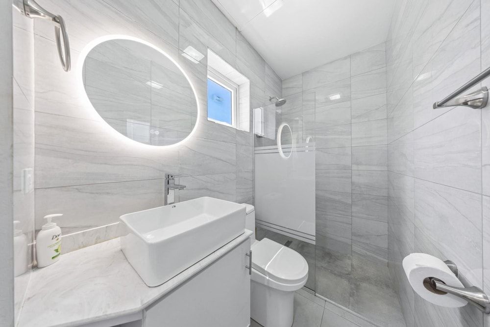 Amazing Studio w Pool Patio Close 2 Palmbeach - Room - 3