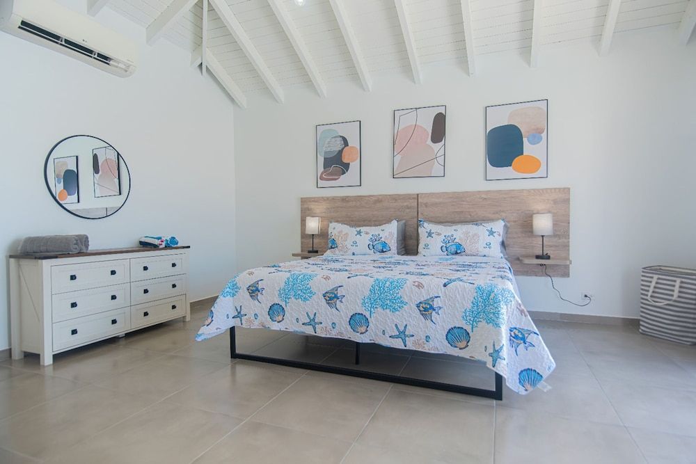 Breathtaking Prvt 4BR Pool Villa 5 Min to Beach - Room - 3