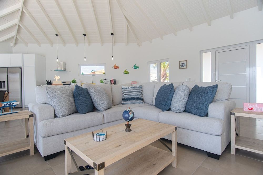 Breathtaking Prvt 4BR Pool Villa 5 Min to Beach - Room - 1