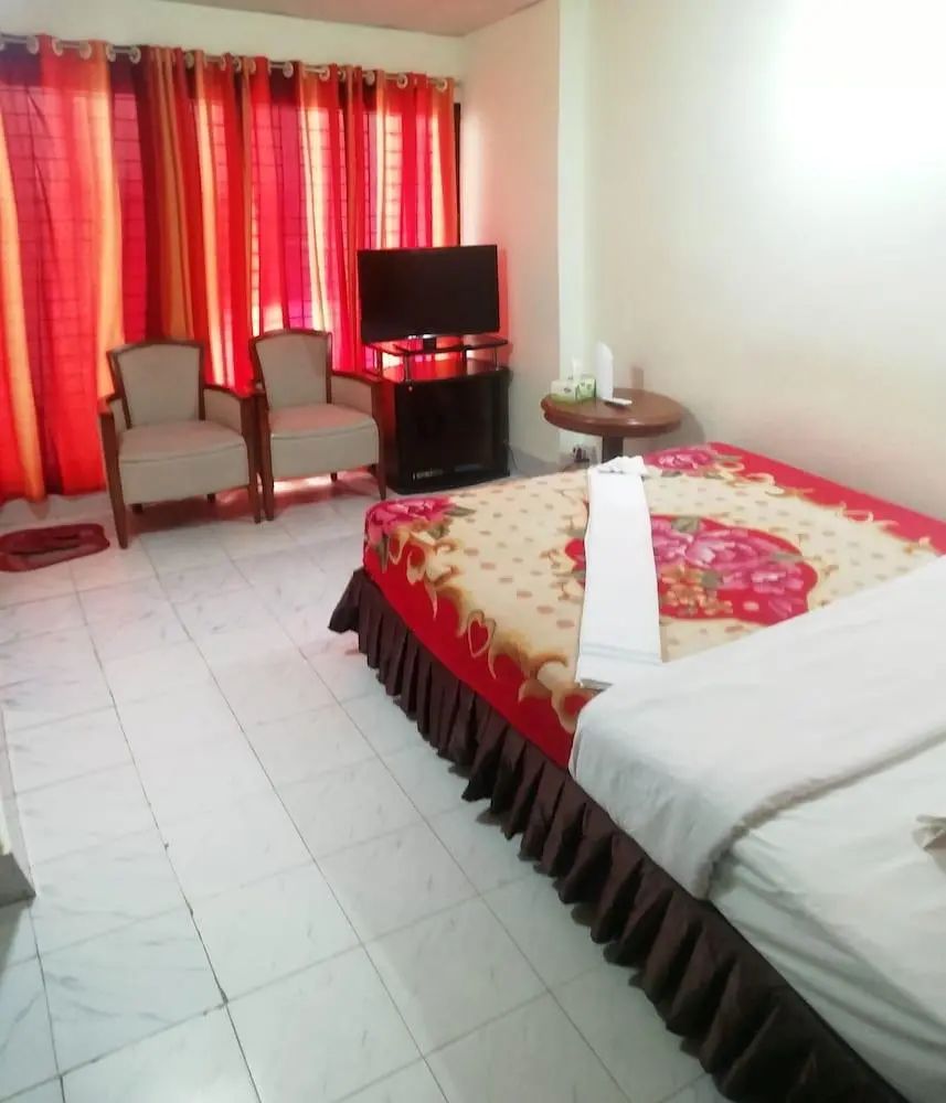 Hotel Skylink - Primary image - 1