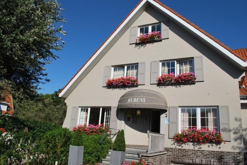 Hotel Rubens - Exterior - 1
