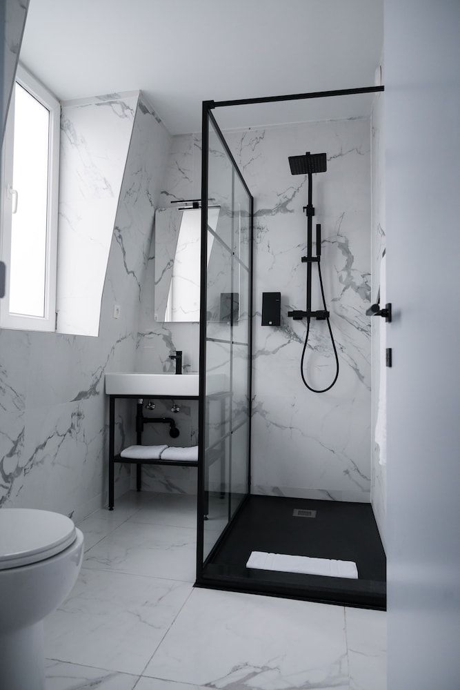 Hôtel La Pièce - Bathroom - 2
