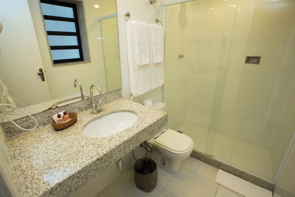 Real Palace Hotel - Room - 1