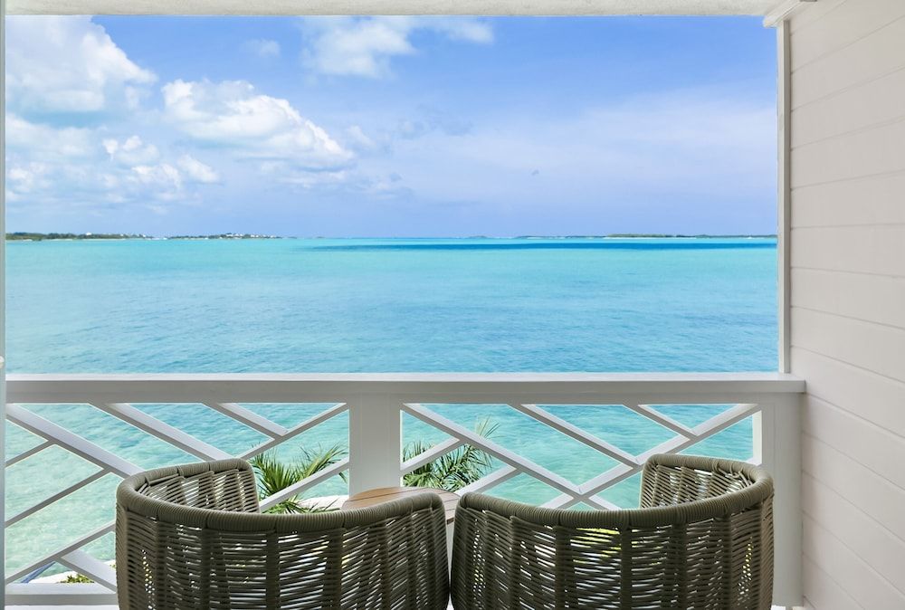 Peace and Plenty Resort - Room - 3