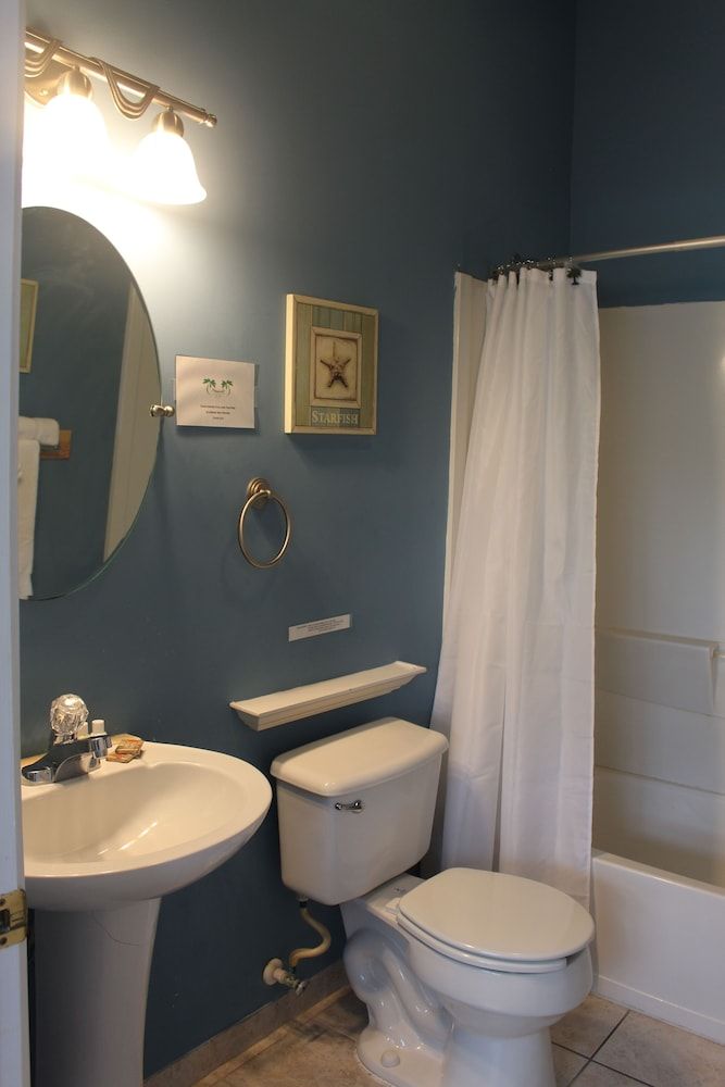 Hideaways Exuma - Bathroom - 1