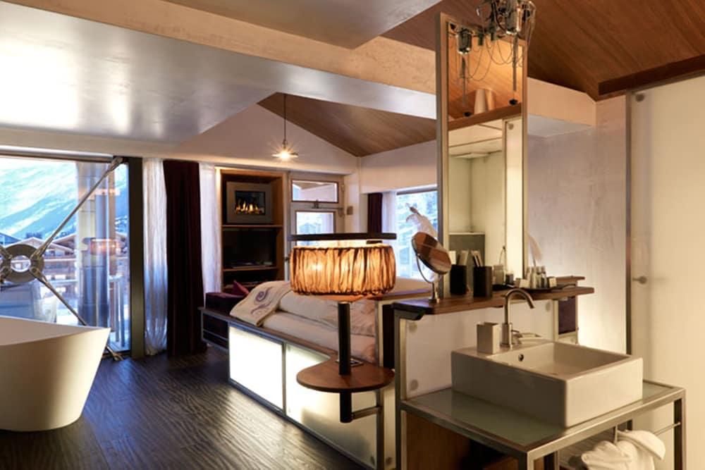 Backstage Boutique Hotel photo