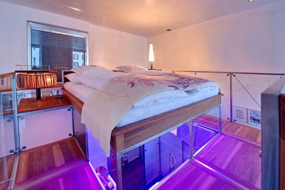 Backstage Boutique SPA Hotel photo
