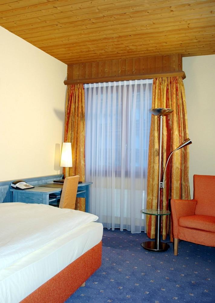 Hotel Simi photo