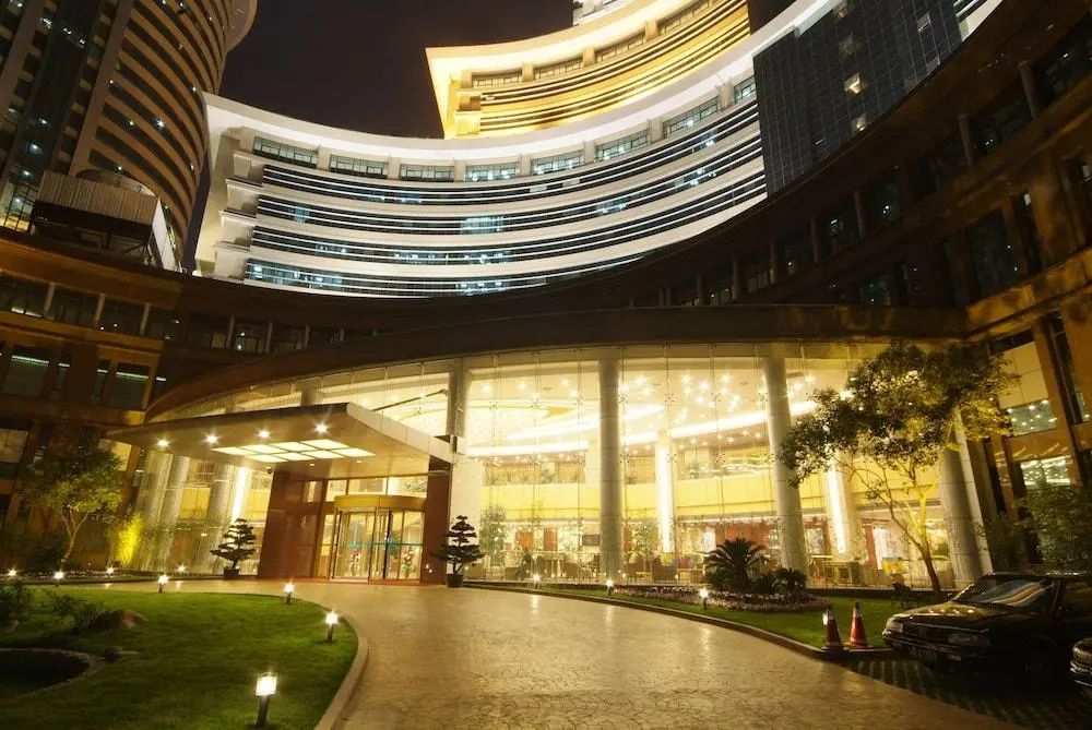 Jin Jiang Pine City Hotel - Primary image
