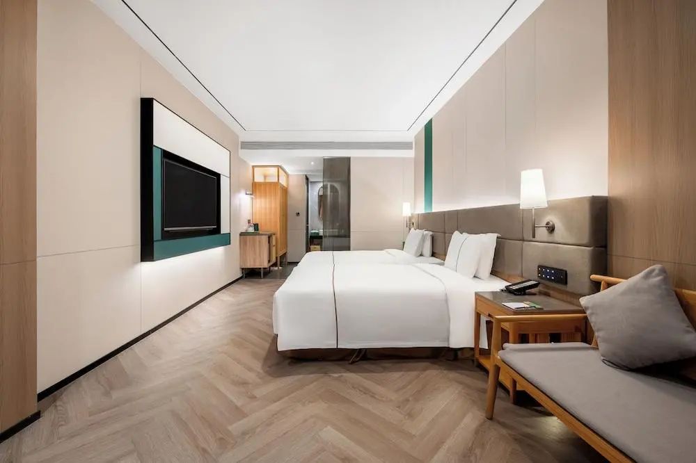 H'Elite Hotel - Primary image - 1