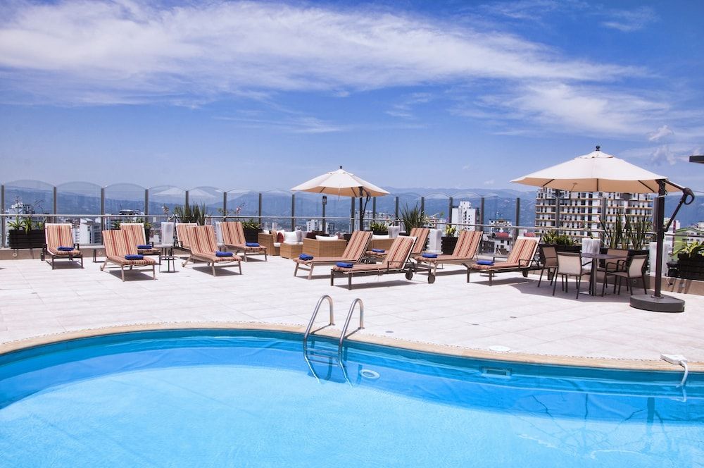 Hotel Dann Carlton Bucaramanga - Sundeck - 1