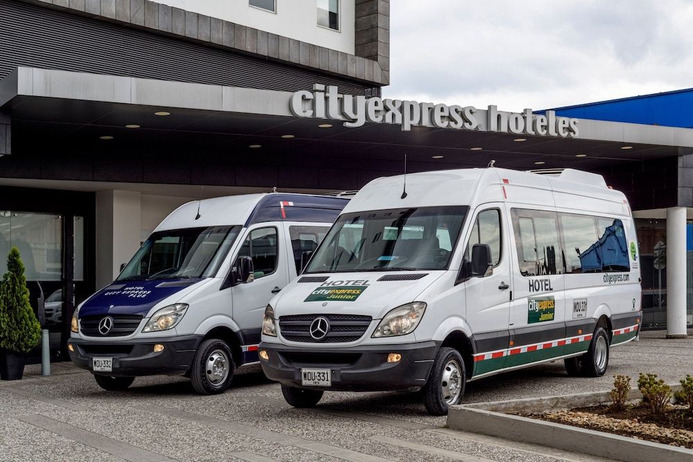 City Express Junior by Marriott Bogota Aeropuerto - Exterior - 1
