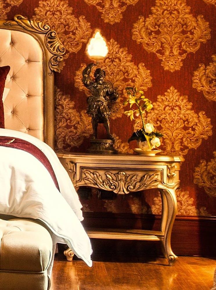 The Orchids Hotel - Room - 2