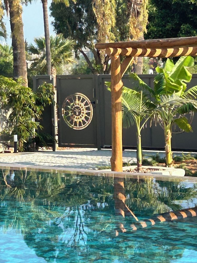 Exotic Sea Boutique - Exterior - 2