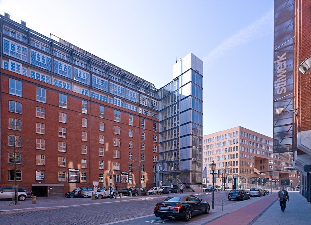 GINN Hotel Hamburg Elbspeicher - Exterior