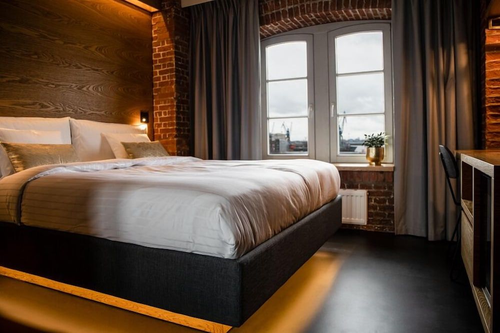GINN Hotel Hamburg Elbspeicher - Room - 1