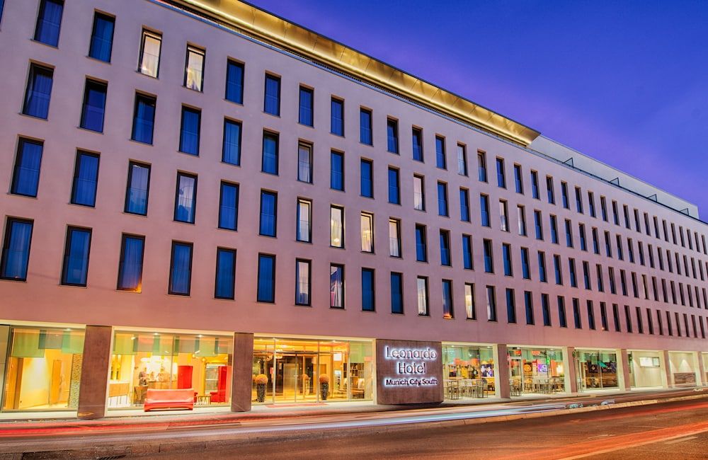Leonardo Hotel Munich City South - Exterior