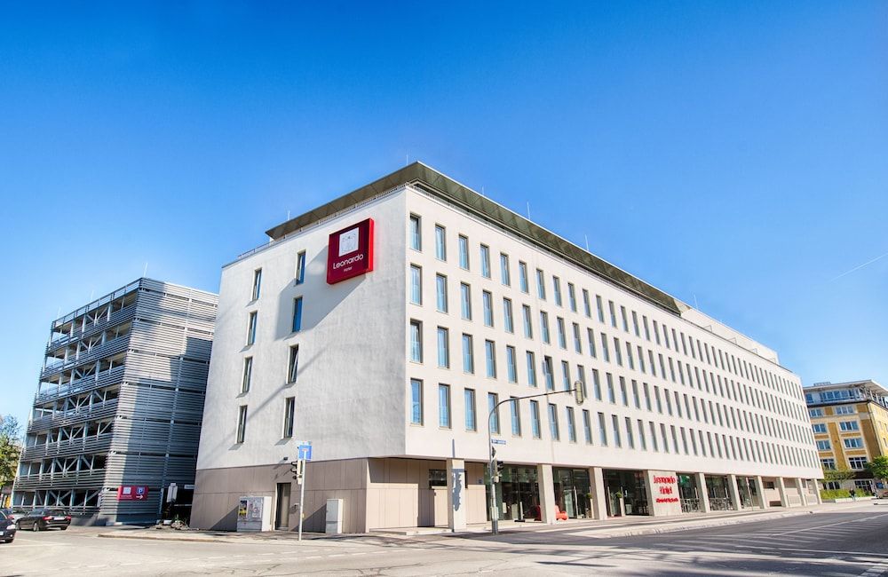 Leonardo Hotel Munich City South - Exterior - 1
