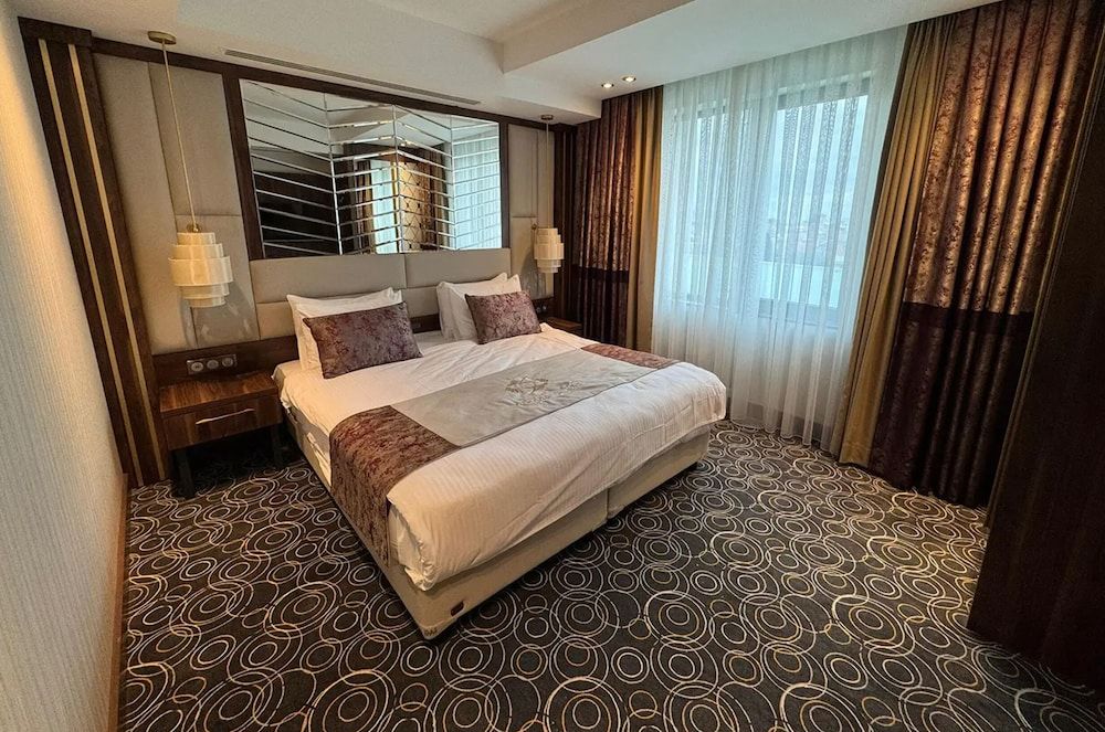 Golden Rose Hotel & Spa - Room - 1