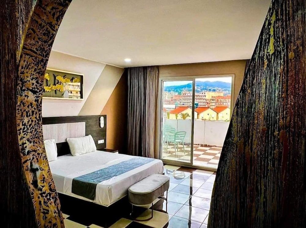 Hôtel le paquebot - Room - 4