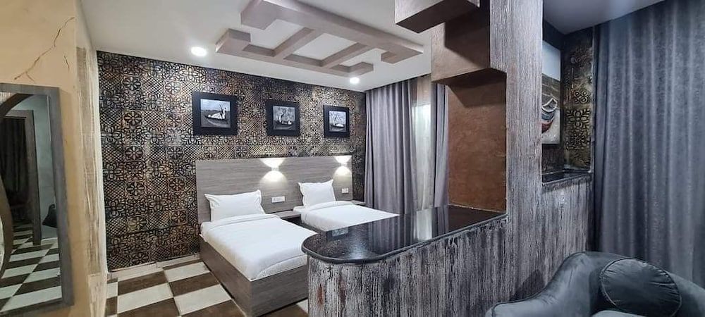 Hôtel le paquebot - Room - 1