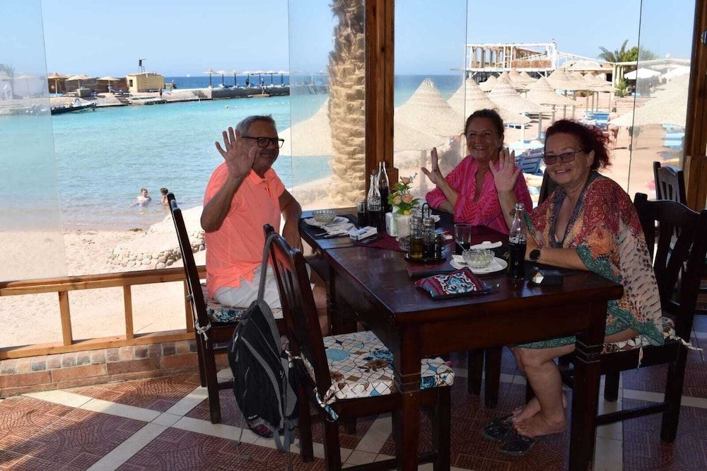 Geisum Beach Hotel Hurghada Red Sea - Terrace/patio - 2