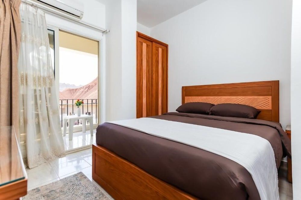 Lazur Sea & City View Apartment's - El Hadaba, Hurghada - Egypt - Room - 1