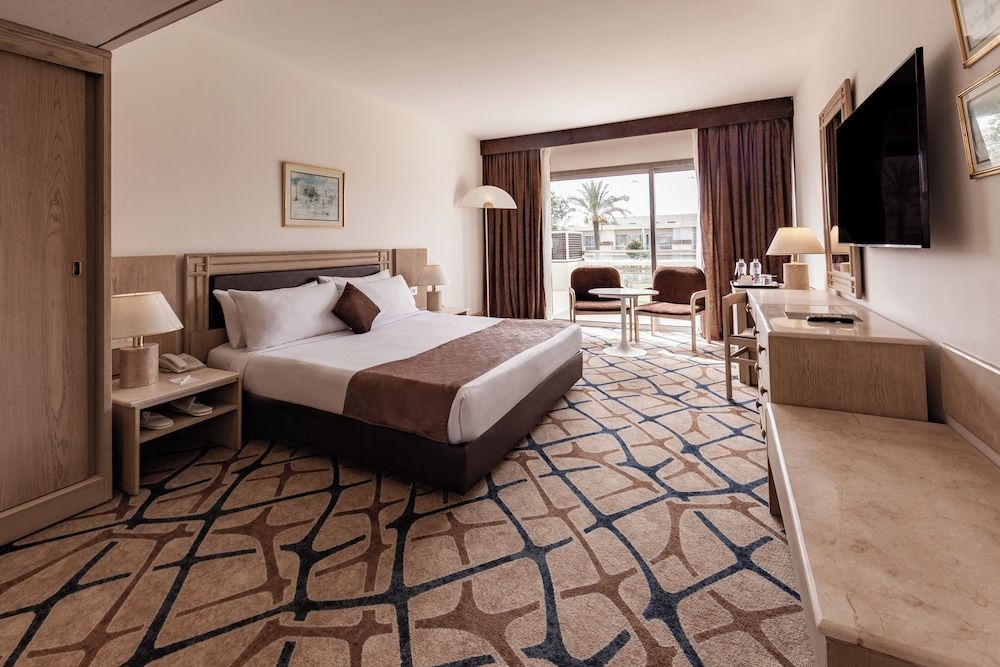 Pyramids Park Resort Cairo - Room - 2