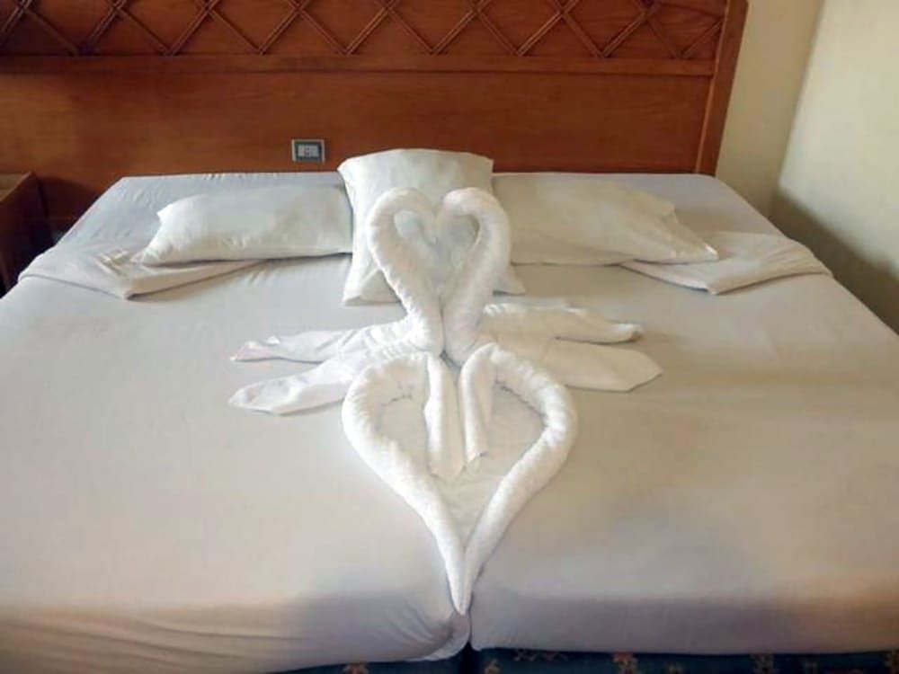 Dive Inn Resort - Room - 2