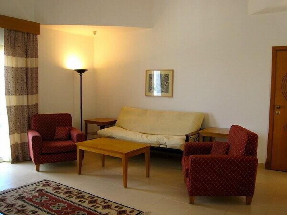 Eden Rock Hotel photo