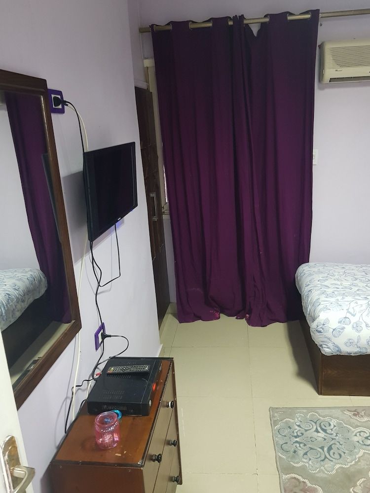 Downtown Inn - Room - 2