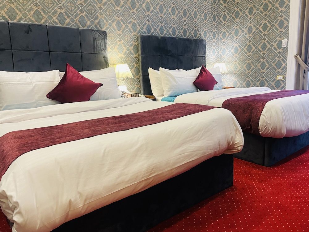 Cairo Inn - Room