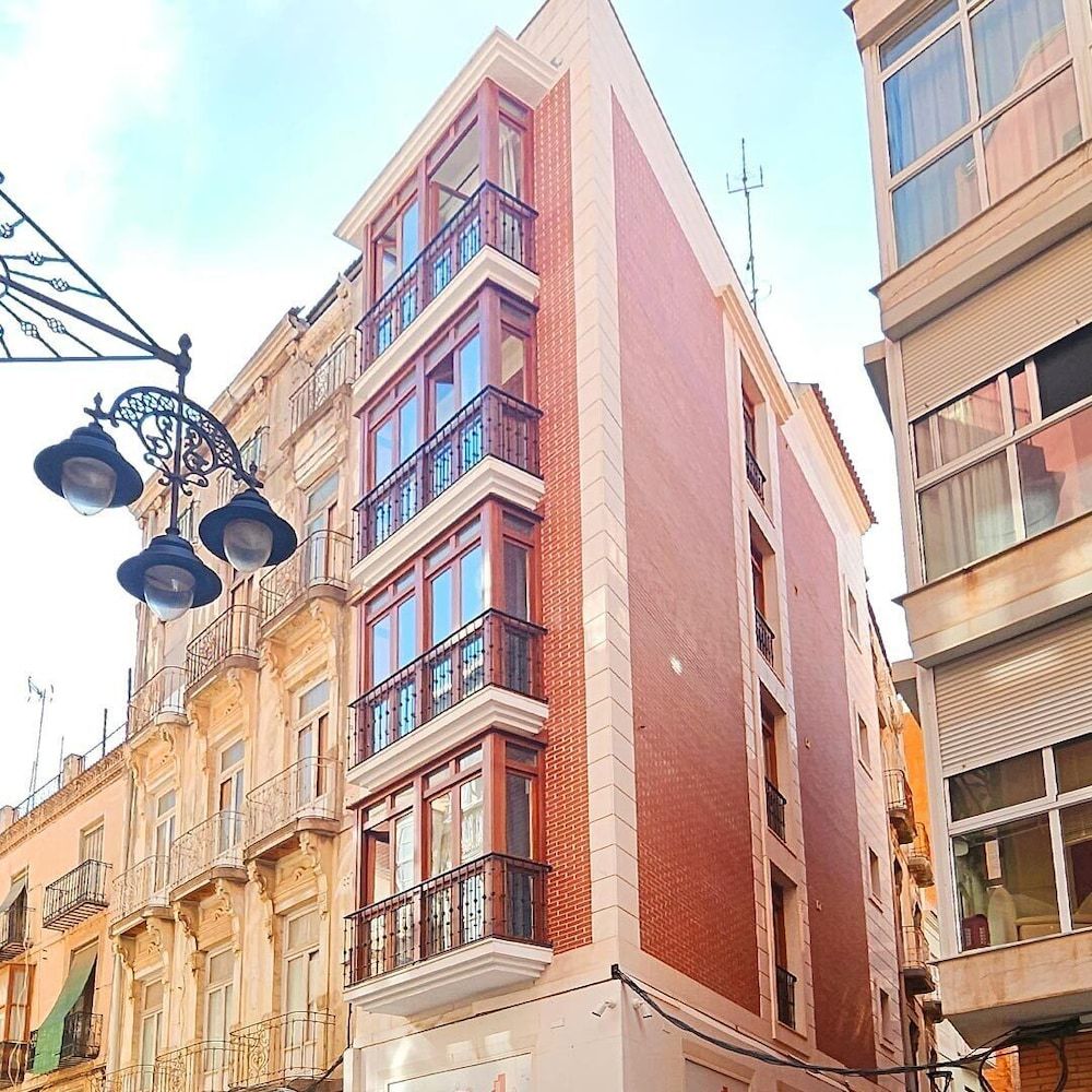 Apartamentos Turísticos Distrito Romano - Primary image