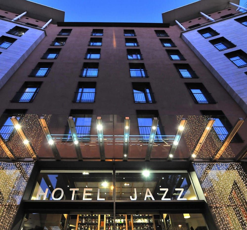 Hotel Jazz - Exterior - 1