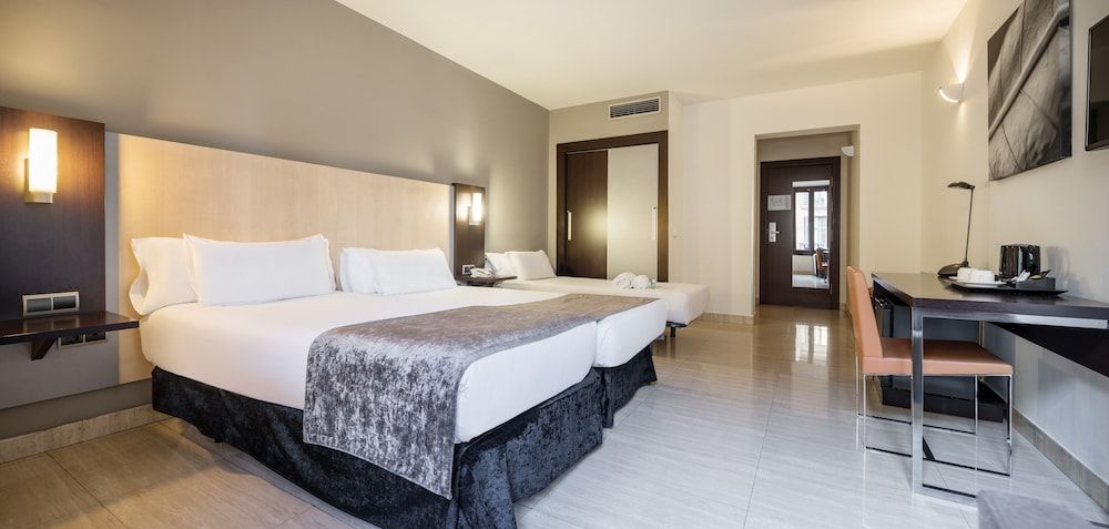 奧米蘭特依路尼恩飯店 - Room - 1