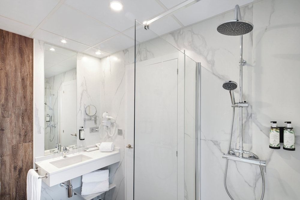 Sercotel科尔多瓦的美食 - Bathroom - 2