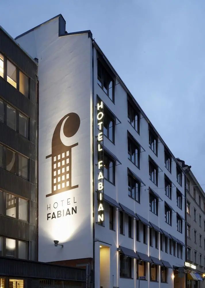 Hotel Fabian - Front of property - 2