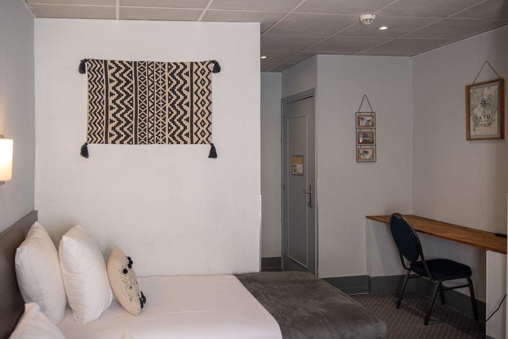 Hotel de Normandie photo