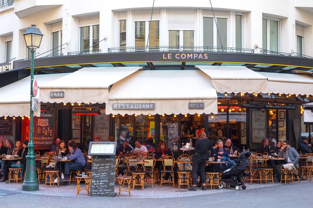 奧德賽飯店 - Exterior - 2