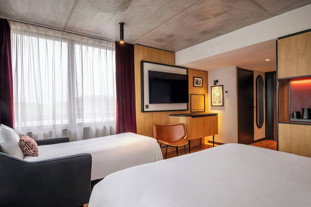 Renaissance Bordeaux Hotel - Room - 1