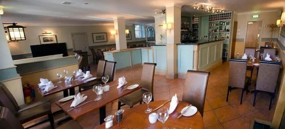 Parliament House Hotel - Restaurant - 2