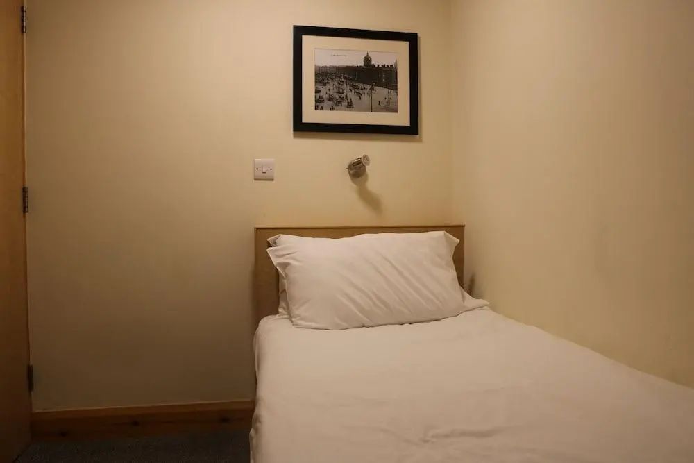 Lower Turks Head - Room - 4